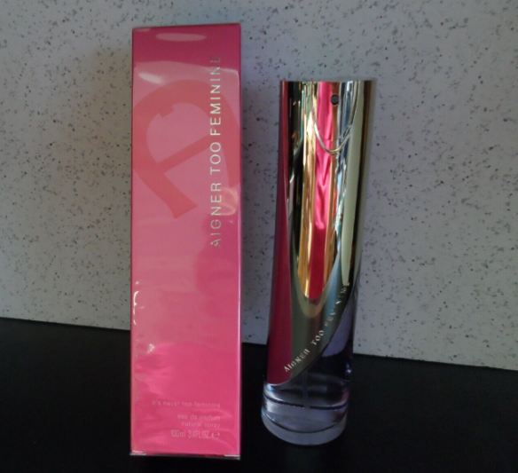 N c hoa Etienne Aigner Too Feminine namperfume